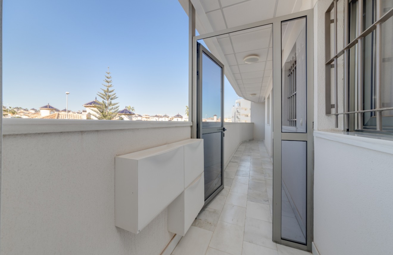 Segunda mano - Apartamento / piso -
Orihuela Costa - Costa Blanca