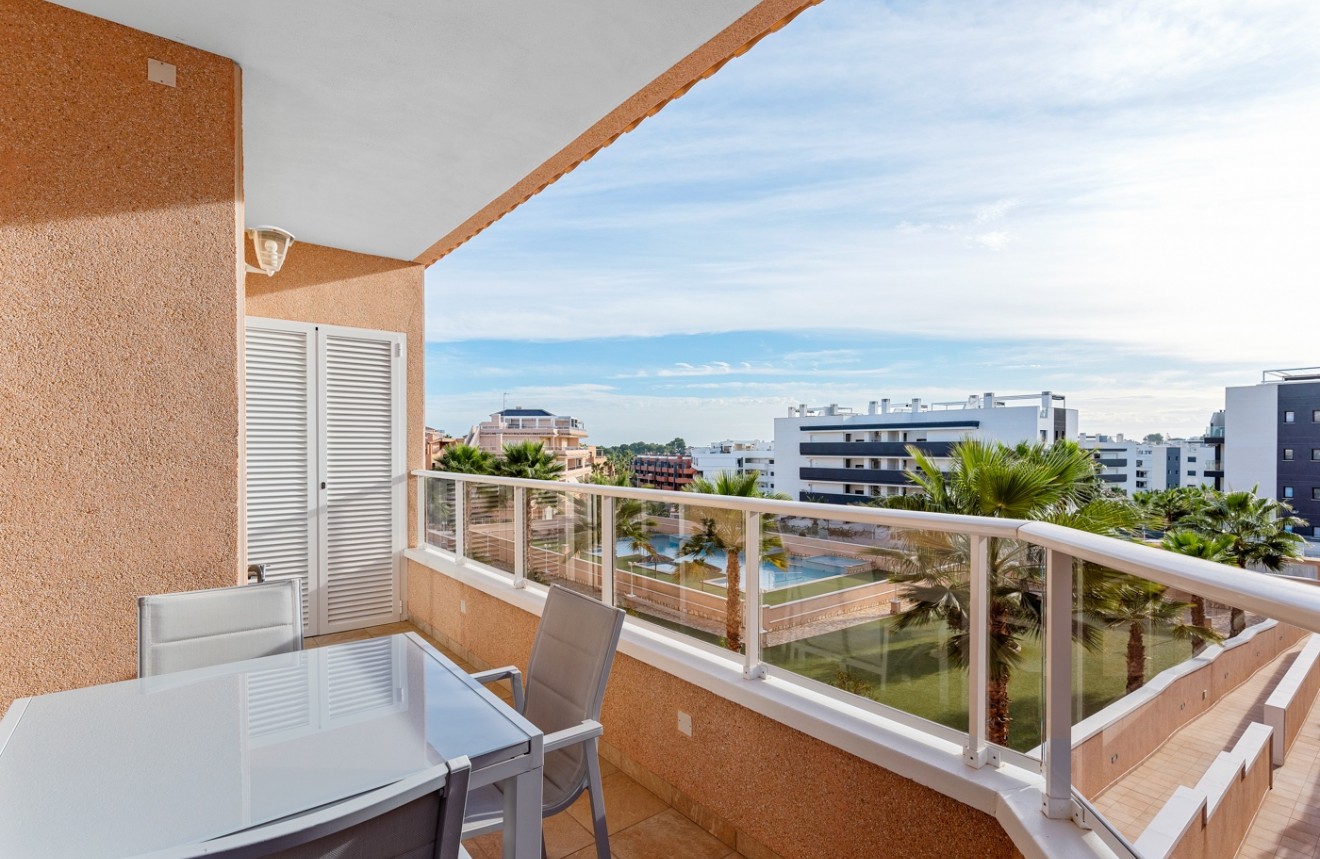 D'occasion - Appartement -
Orihuela Costa - Costa Blanca