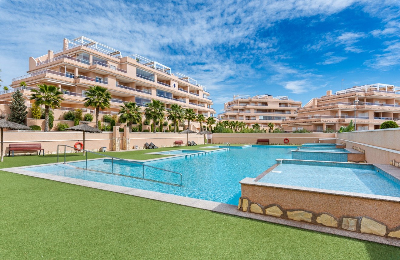 D'occasion - Appartement -
Orihuela Costa - Costa Blanca