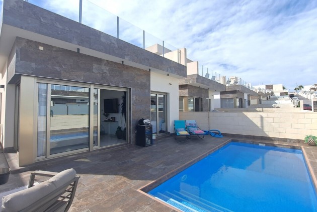 Segunda mano - Chalet -
Orihuela Costa - Costa Blanca