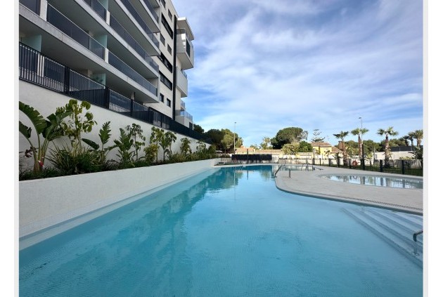 Tweedehands - Appartement / flat -
Orihuela Costa - Costa Blanca