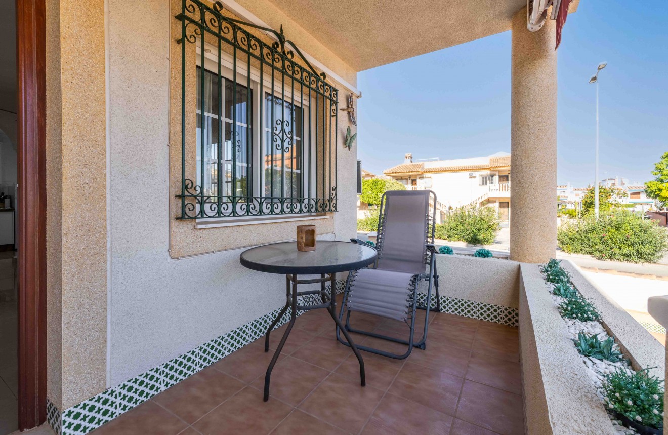 Aus zweiter Hand - Wohnung -
Orihuela Costa - Costa Blanca