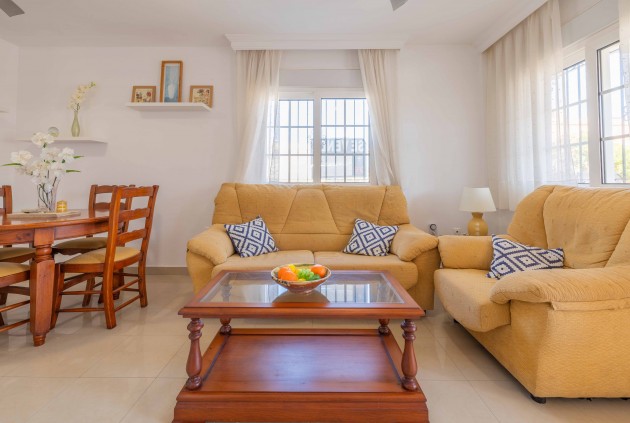 Aus zweiter Hand - Wohnung -
Orihuela Costa - Costa Blanca