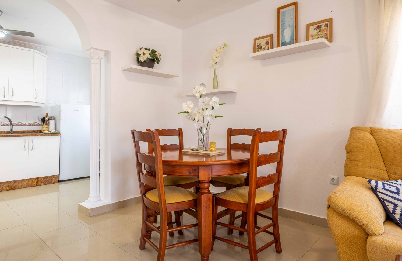 Aus zweiter Hand - Wohnung -
Orihuela Costa - Costa Blanca