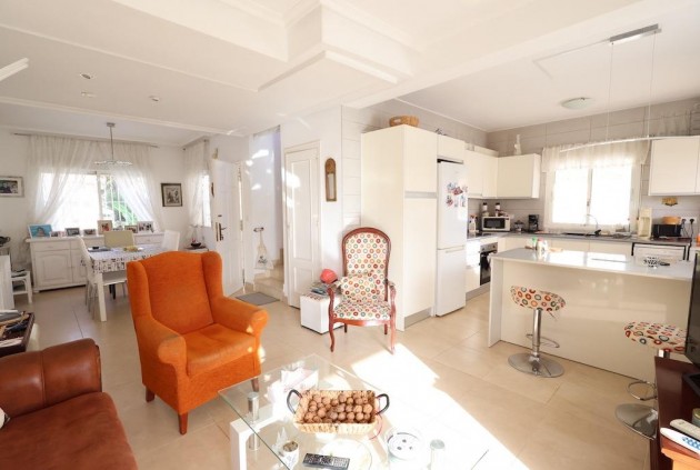 Tweedehands - Chalet -
Orihuela Costa - Costa Blanca