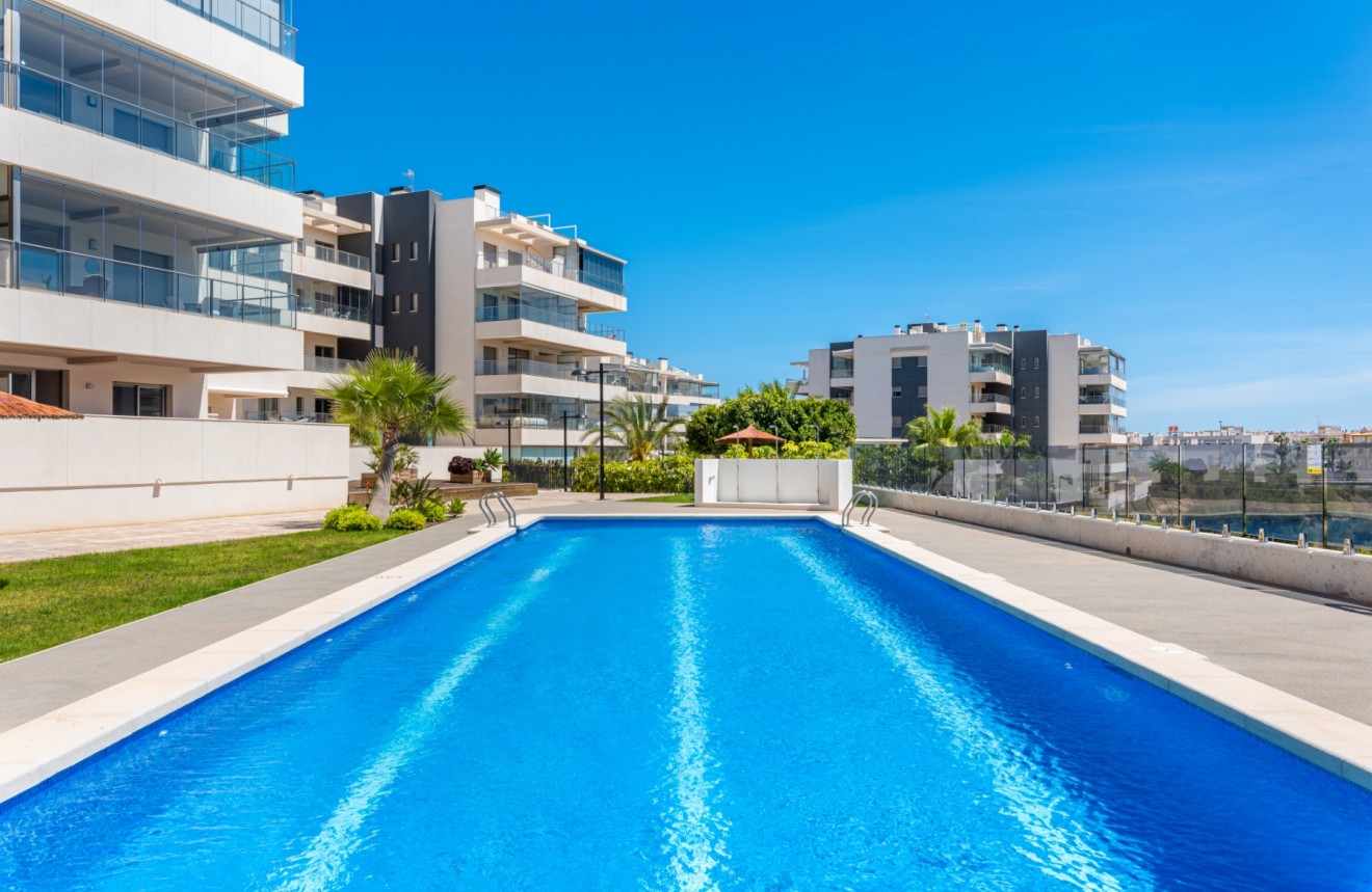 D'occasion - Appartement -
Orihuela Costa - Costa Blanca