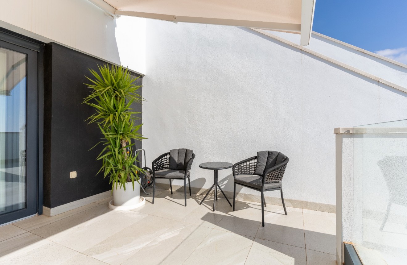 Resale - Penthouse -
Orihuela Costa - Costa Blanca