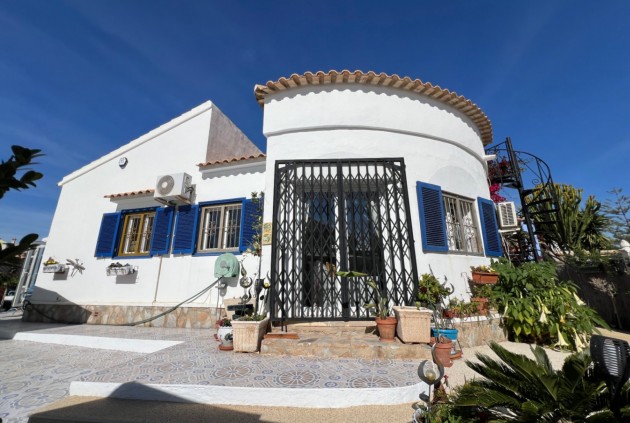 Segunda mano - Chalet -
Orihuela Costa - Costa Blanca