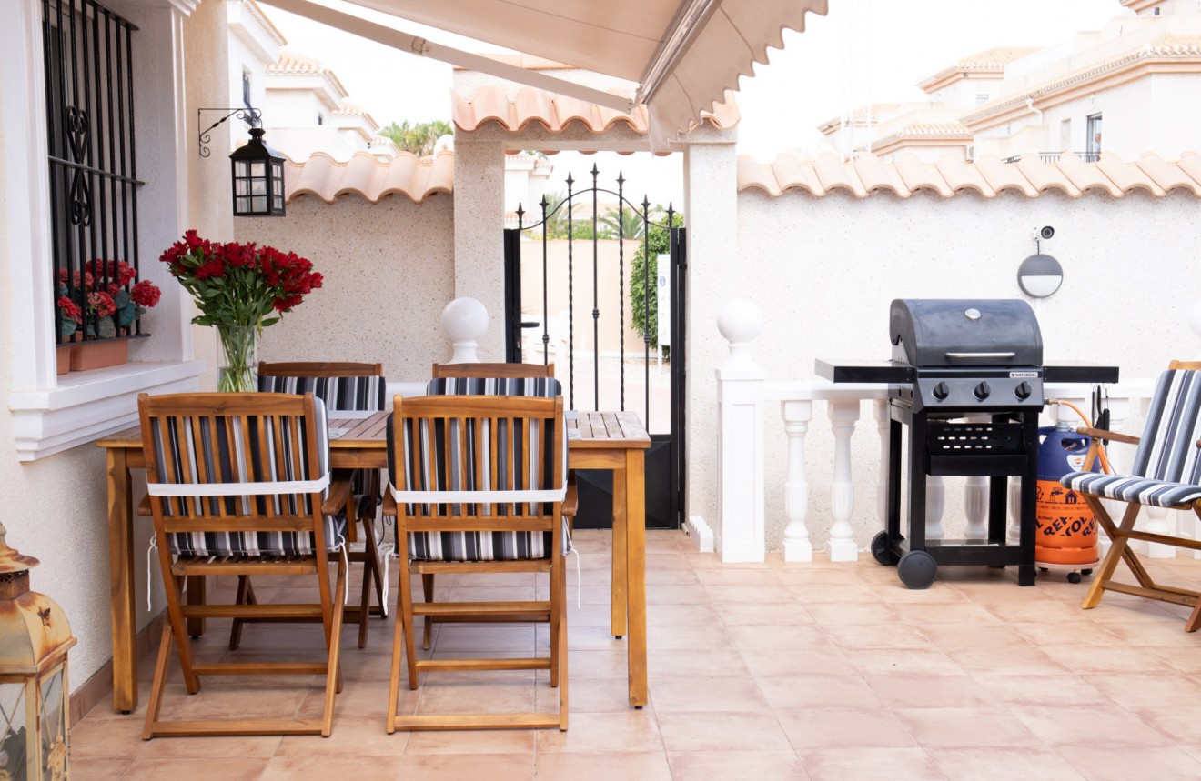 D'occasion - Chalet -
Orihuela Costa - Costa Blanca