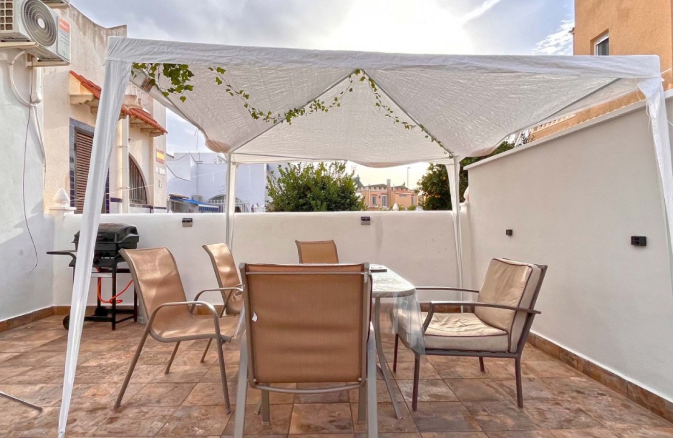 Aus zweiter Hand - Bungalow -
Orihuela Costa - Costa Blanca