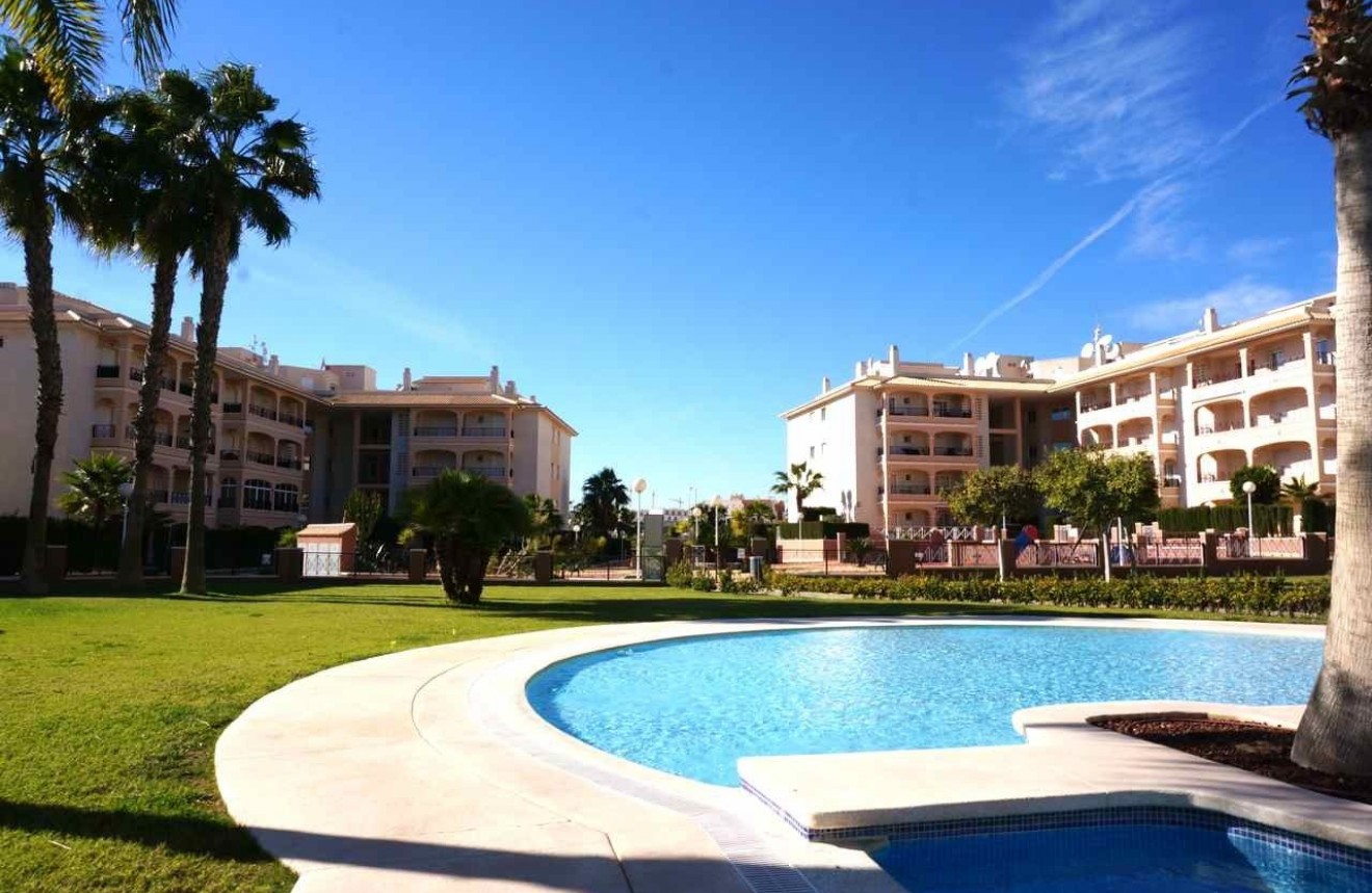 Tweedehands - Penthouse -
Orihuela Costa - Playa Flamenca