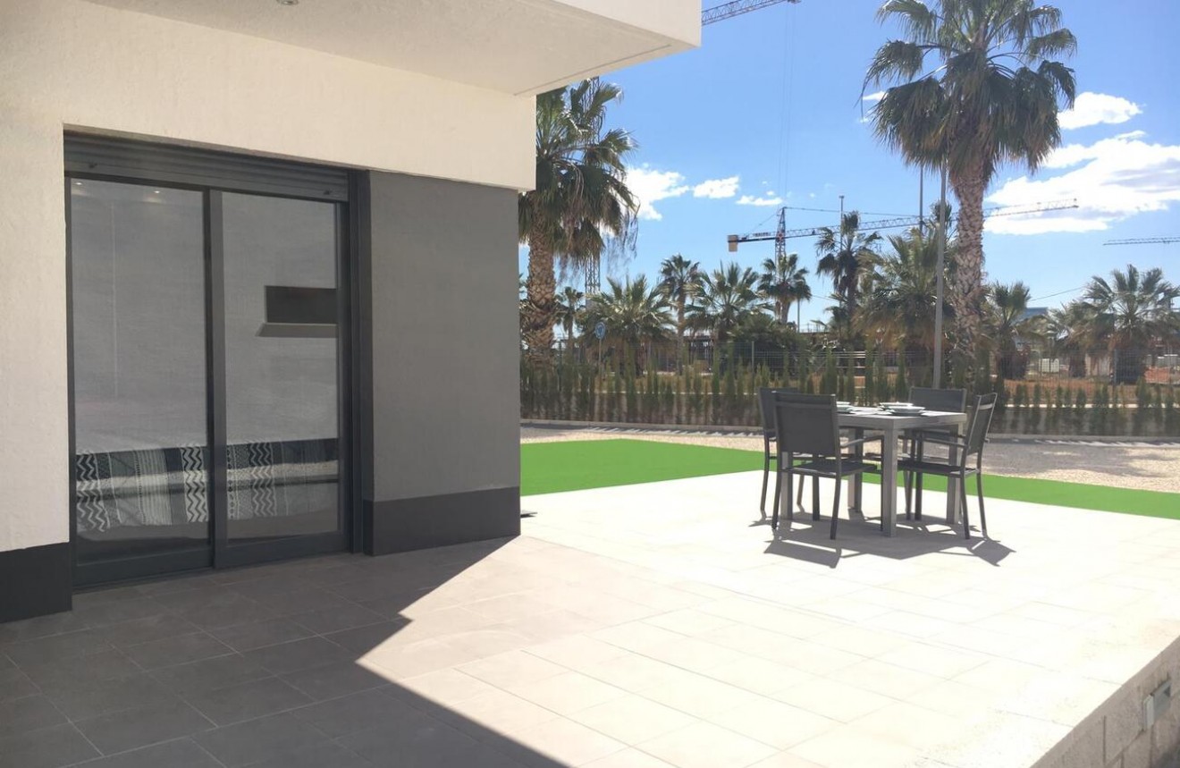 Resale - Apartment / flat -
Guardamar del Segura - EL RAZO