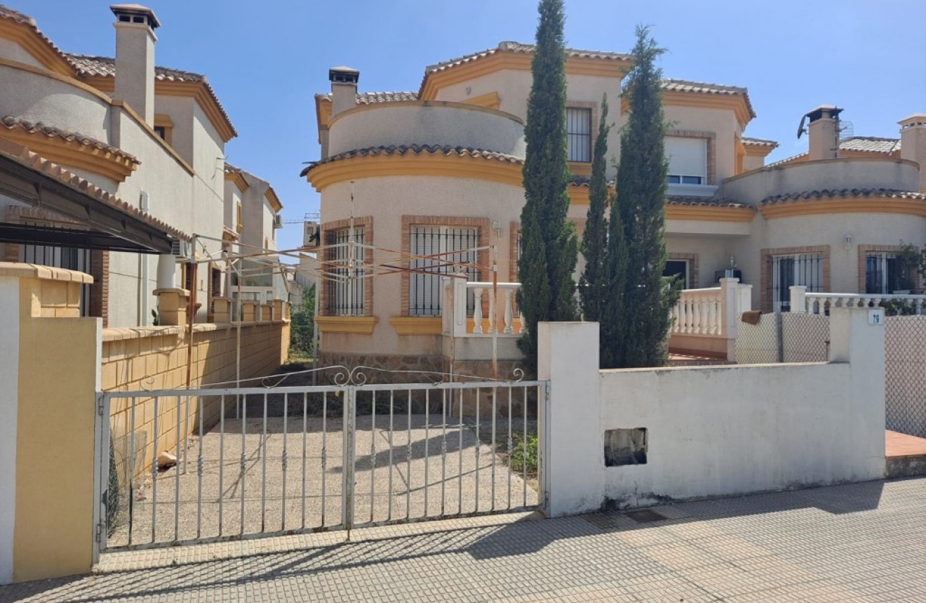 Tweedehands - Chalet -
Los Montesinos - Costa Blanca