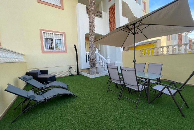 Aus zweiter Hand - Wohnung -
Orihuela Costa - La Zenia