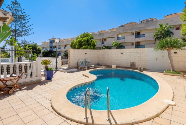 D'occasion - Chalet -
Orihuela Costa - La Zenia