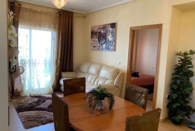 Tweedehands - Appartement / flat -
Guardamar del Segura - Puerto