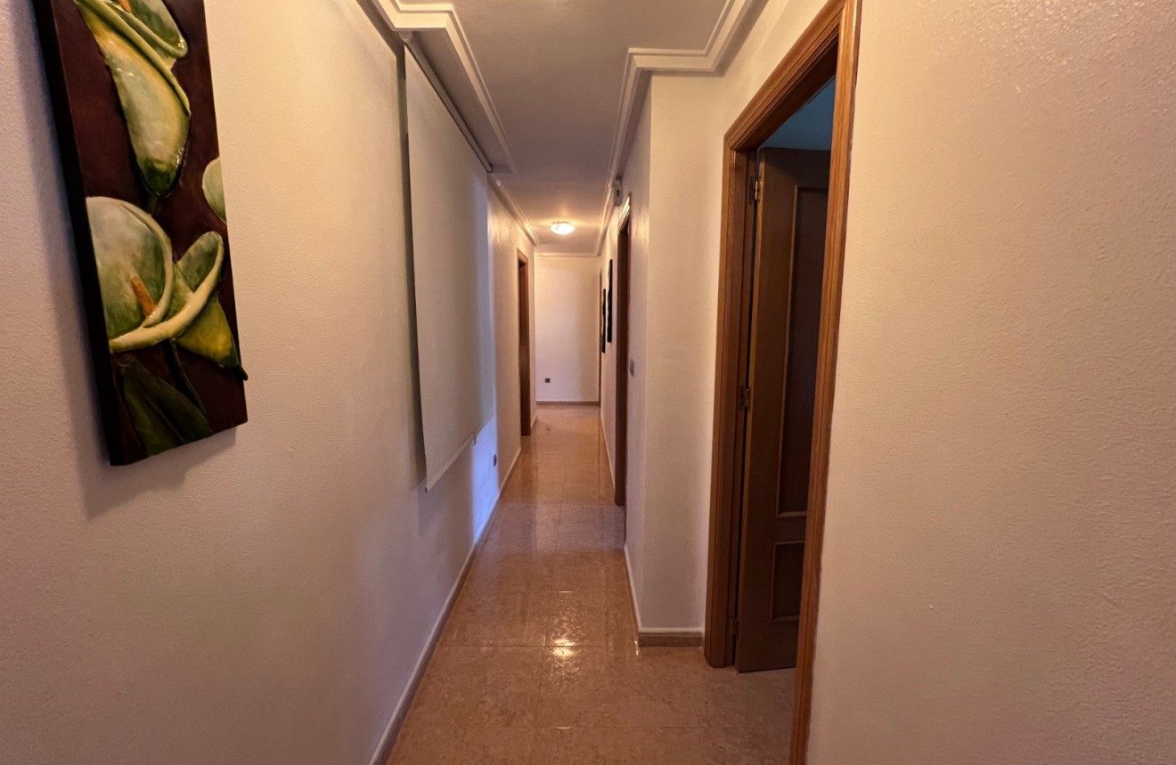 Resale - Apartment / flat -
Jacarilla - Inland