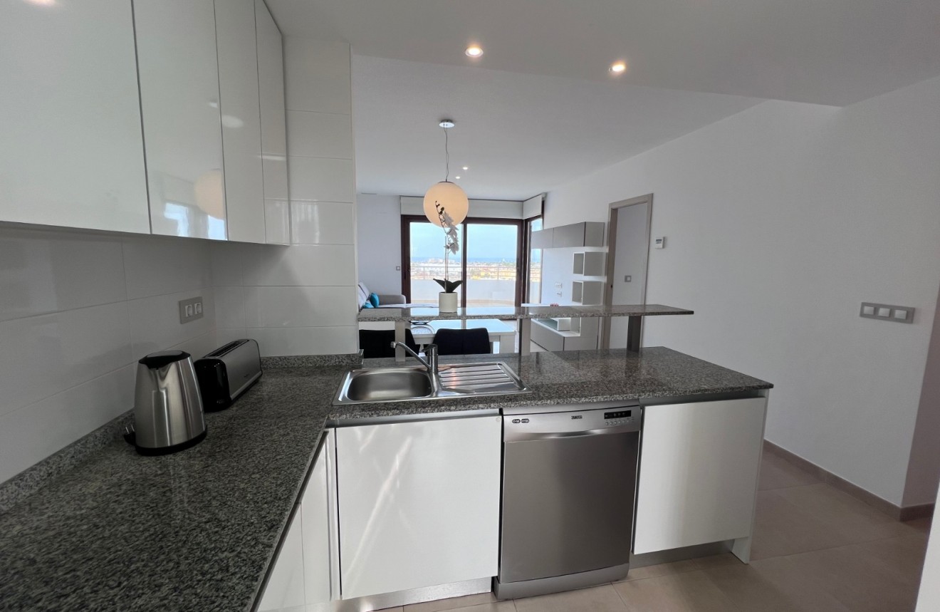 D'occasion - Appartement -
Lomas De Campoamor - Inland