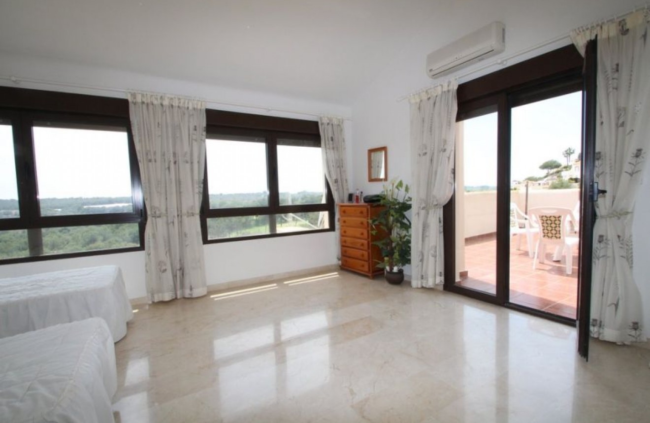 Segunda mano - Apartamento / piso -
Orihuela Costa - Costa Blanca