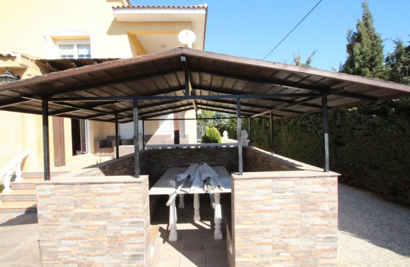 Segunda mano - Chalet -
Orihuela Costa - Costa Blanca