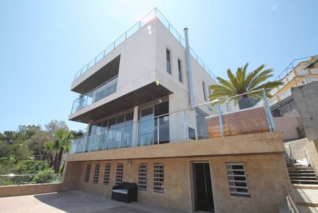 Resale - Chalet -
Orihuela Costa - Costa Blanca