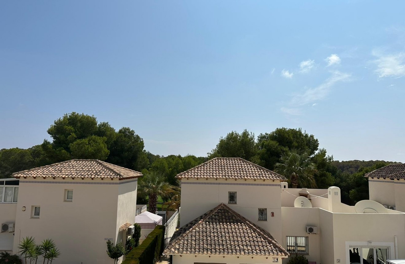 Aus zweiter Hand - Bungalow -
Orihuela Costa - Costa Blanca