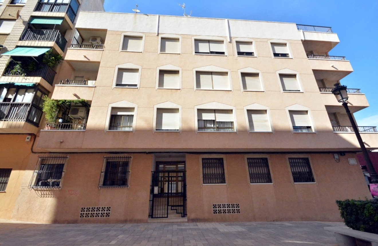 Tweedehands - Appartement / flat -
Guardamar del Segura - Costa Blanca