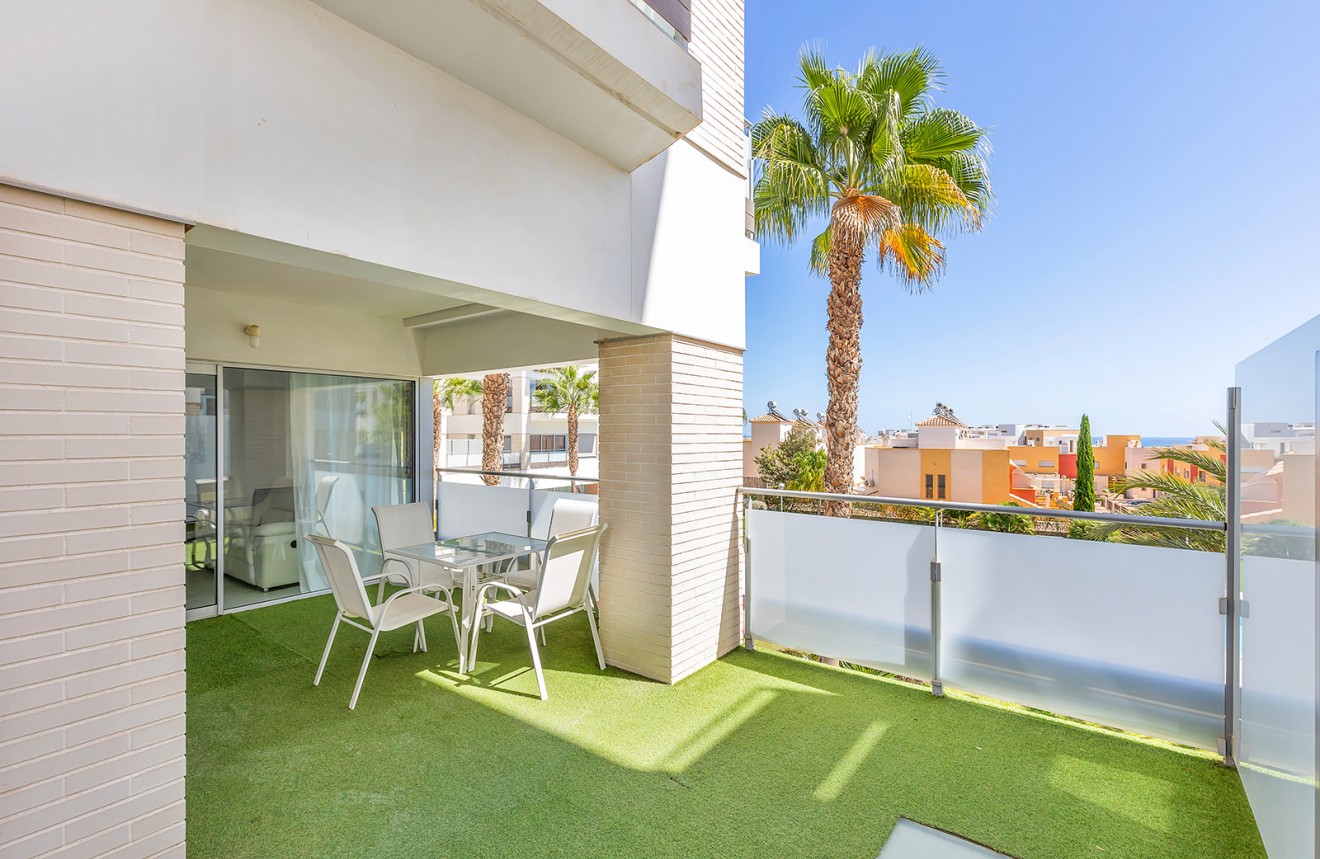 Segunda mano - Apartamento / piso -
Orihuela Costa - Costa Blanca