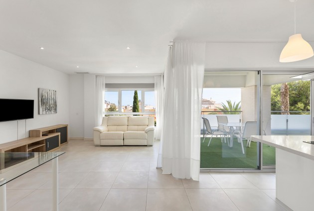 Segunda mano - Apartamento / piso -
Orihuela Costa - Costa Blanca