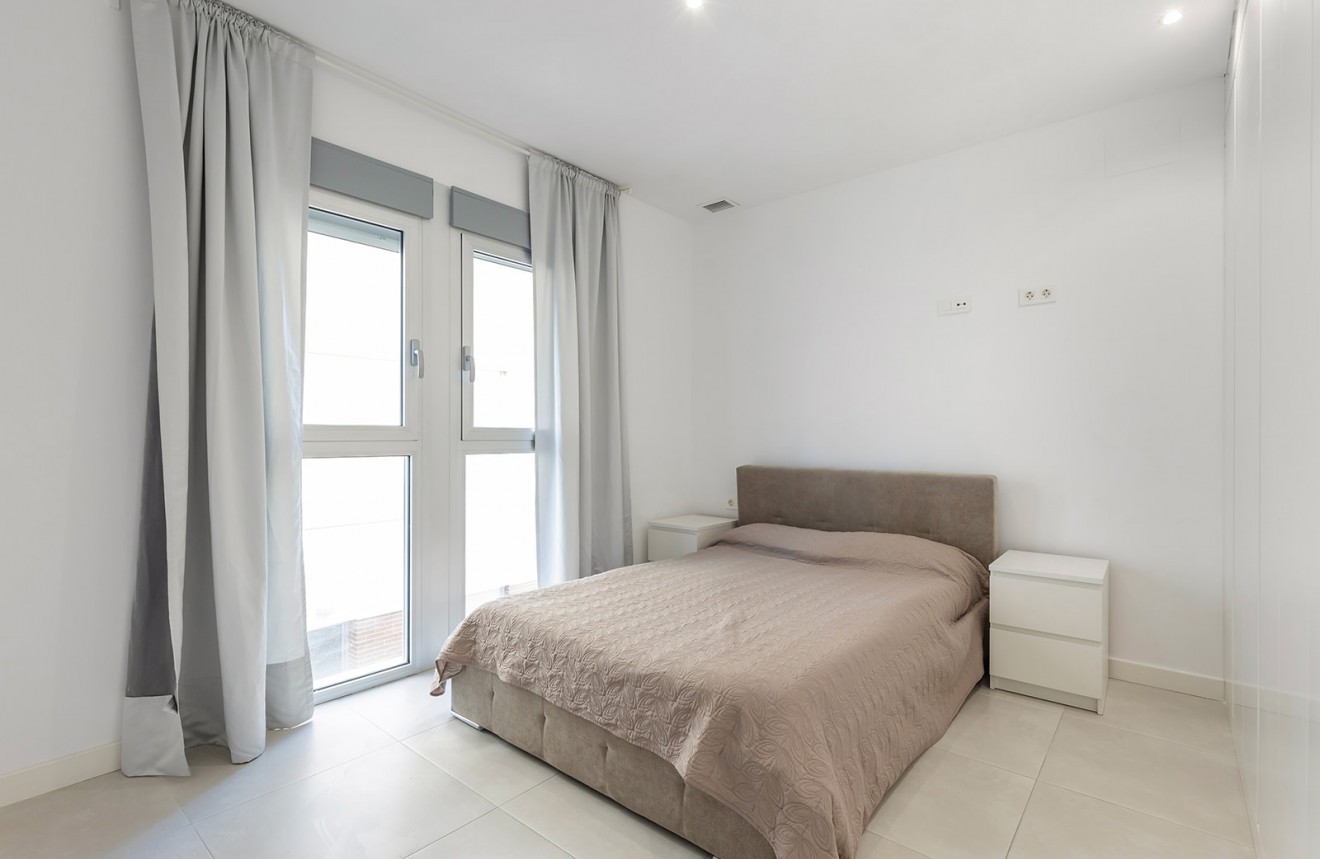 Segunda mano - Apartamento / piso -
Orihuela Costa - Costa Blanca