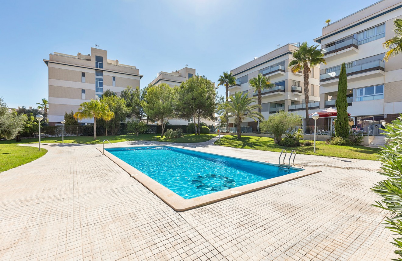 Segunda mano - Apartamento / piso -
Orihuela Costa - Costa Blanca