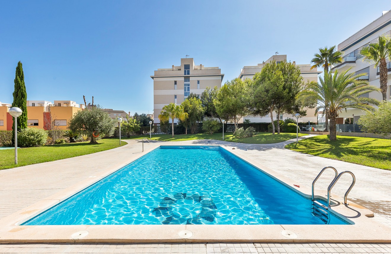 Segunda mano - Apartamento / piso -
Orihuela Costa - Costa Blanca