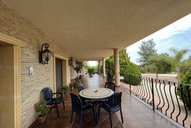 Resale - Chalet -
Callosa de Segura - Callosilla