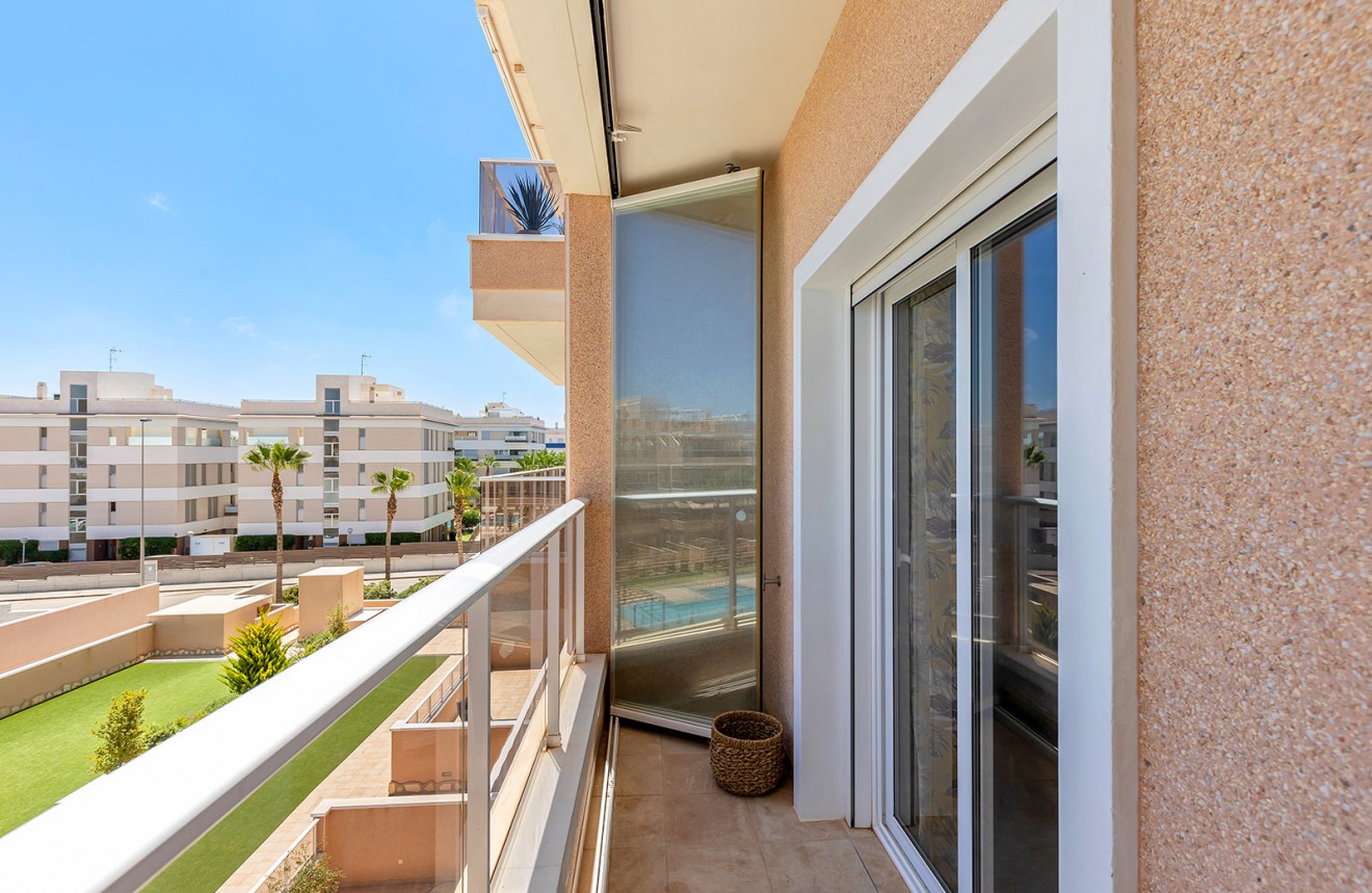 Aus zweiter Hand - Wohnung -
Orihuela Costa - Costa Blanca