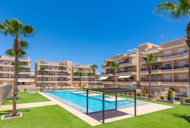 Aus zweiter Hand - Wohnung -
Orihuela Costa - Costa Blanca