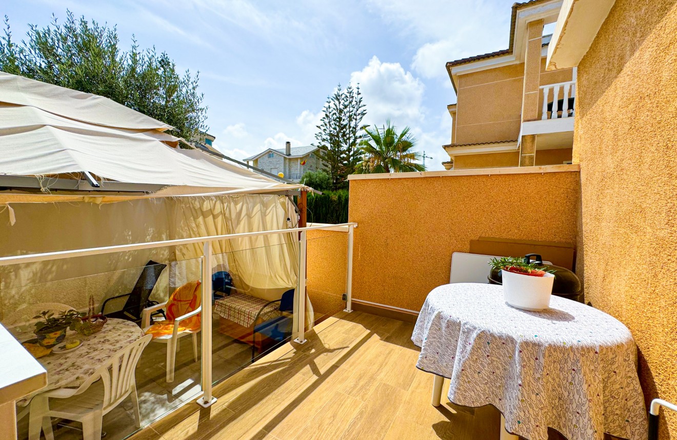 Aus zweiter Hand - Wohnung -
Orihuela Costa - Costa Blanca