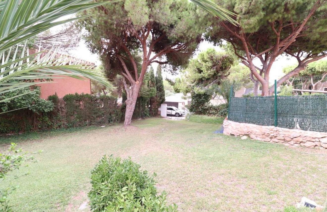 Segunda mano - Chalet -
Orihuela Costa - Costa Blanca