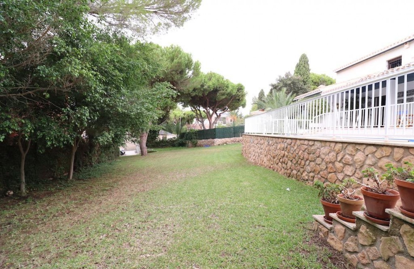 Segunda mano - Chalet -
Orihuela Costa - Costa Blanca