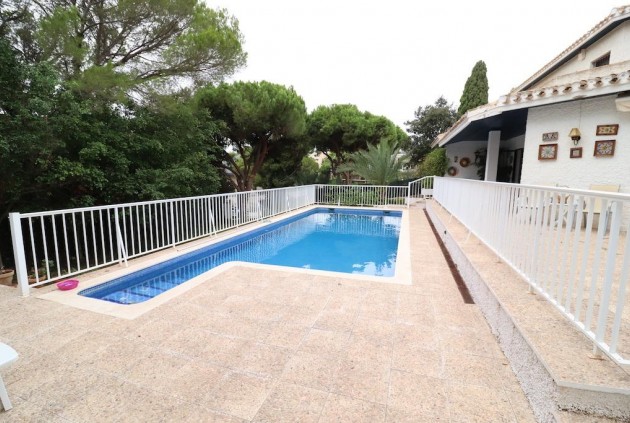 Segunda mano - Chalet -
Orihuela Costa - Costa Blanca