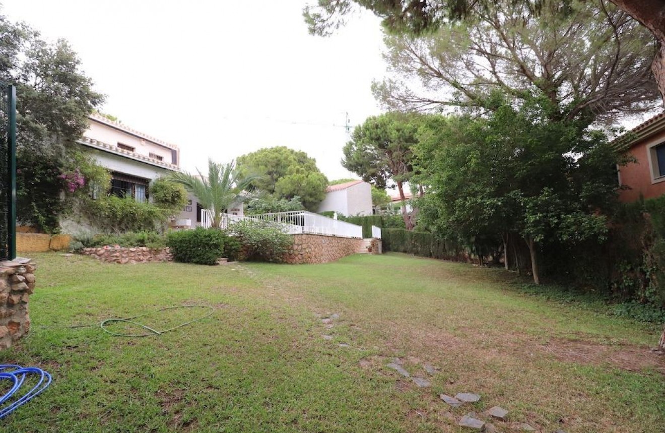 Segunda mano - Chalet -
Orihuela Costa - Costa Blanca