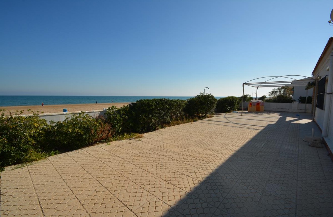 Resale - Chalet -
Guardamar del Segura - Costa Blanca