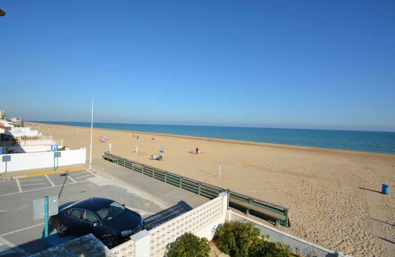 Resale - Chalet -
Guardamar del Segura - Costa Blanca