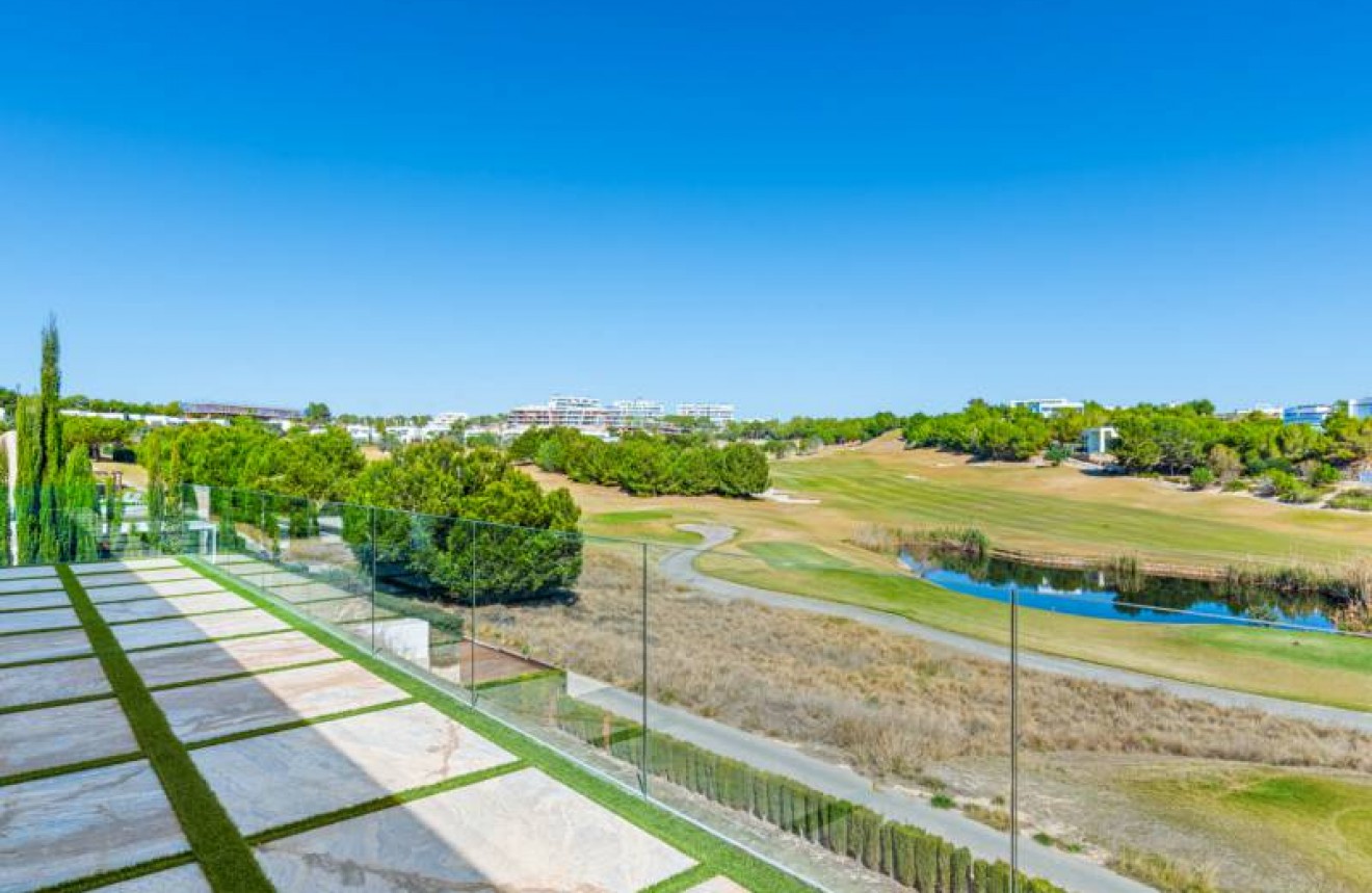 Aus zweiter Hand - Chalet -
Las Colinas Golf - Costa Blanca