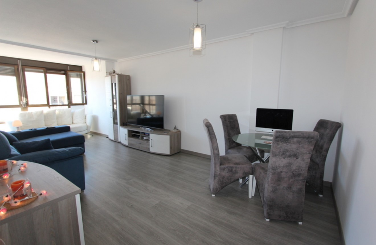 Tweedehands - Appartement / flat -
Guardamar del Segura - Costa Blanca