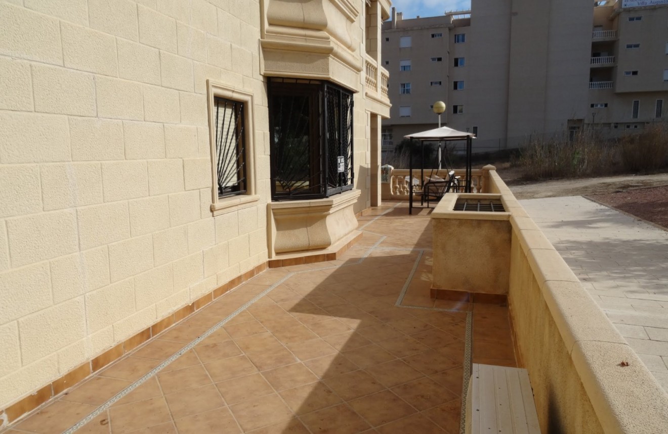 Segunda mano - Apartamento / piso -
Guardamar del Segura - Costa Blanca