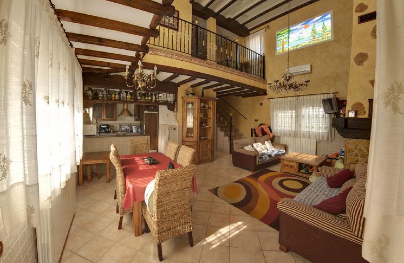 Resale - Chalet -
La Murada - Inland