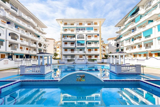 Resale - Apartment / flat -
Torrevieja - La Mata