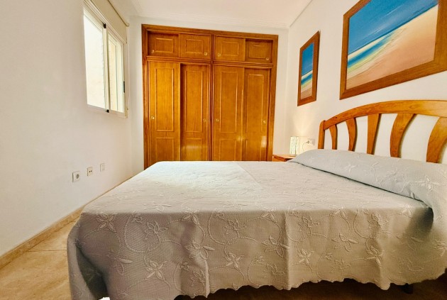 Aus zweiter Hand - Wohnung -
Torrevieja - Centro