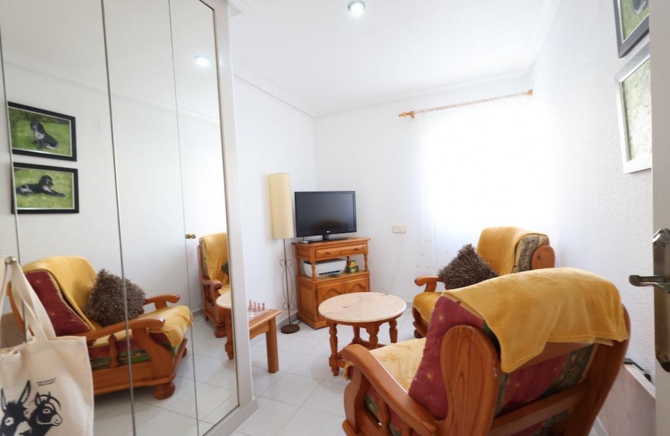 Resale - Chalet -
Guardamar del Segura - Costa Blanca