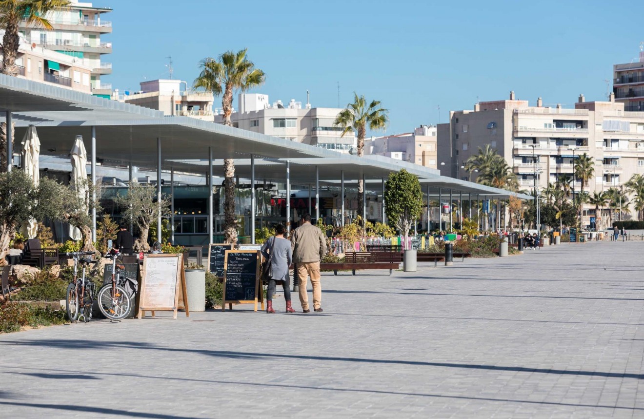 Neue Gebäude - Wohnung -
Santa Pola - Eroski